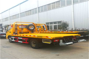 蒙城附近拖车救援搭电